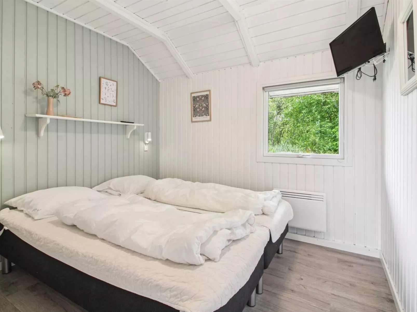 "Dufa" - 3.2km from the sea-Binnen