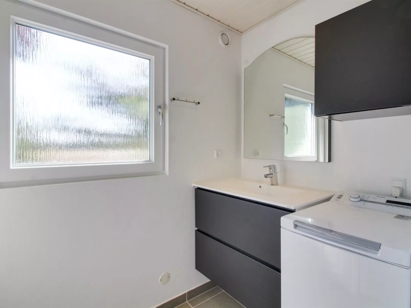 "Zekine" - 2.5km from the sea-Binnen