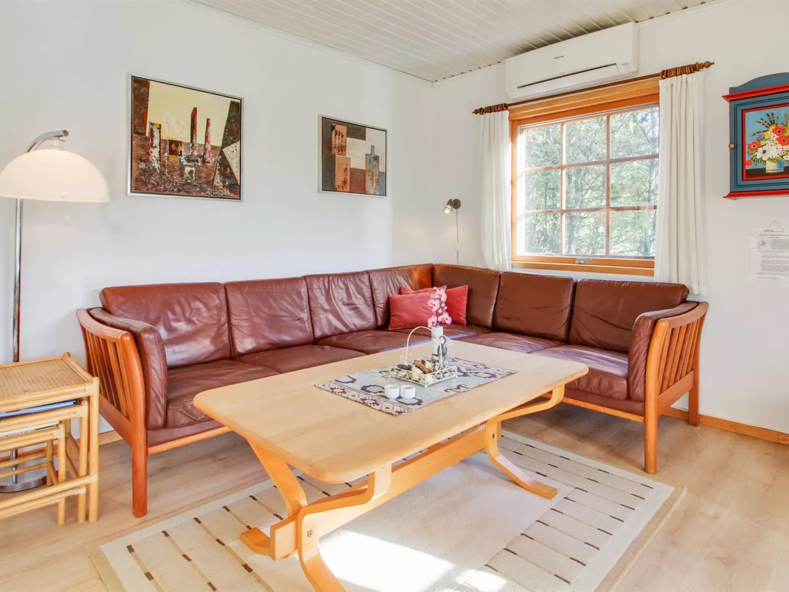 "Botilde" - 1km from the sea-Binnen