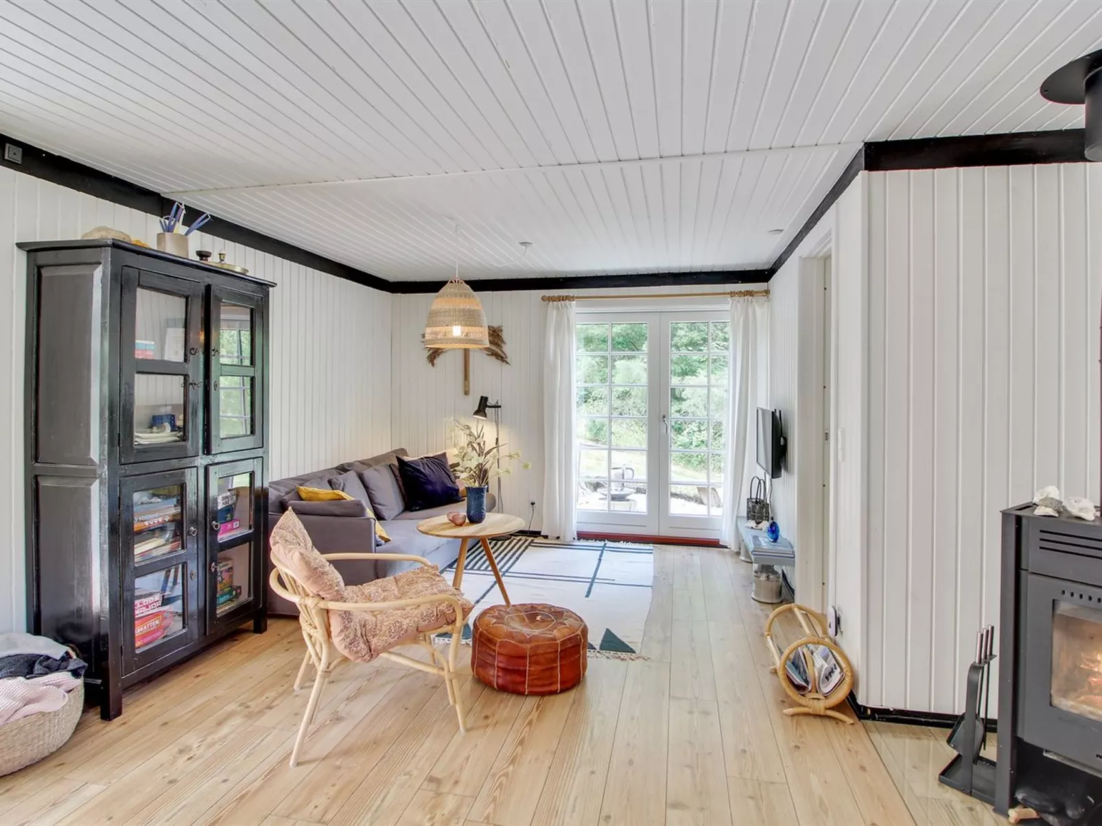 "Øllegård" - 250m from the sea-Binnen