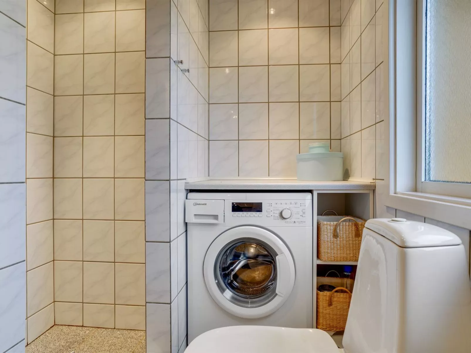 "Nico" - 1.1km from the sea-Binnen