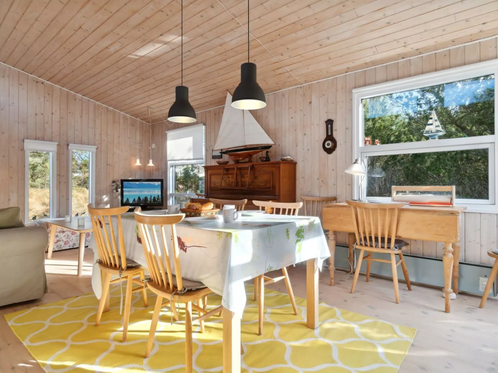 "Eroll" - 1.8km from the sea-Binnen