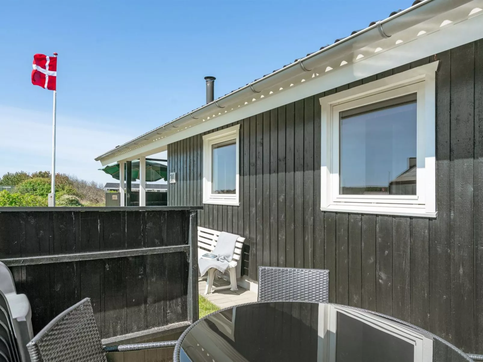 "Hubert" - 150m from the sea-Buiten