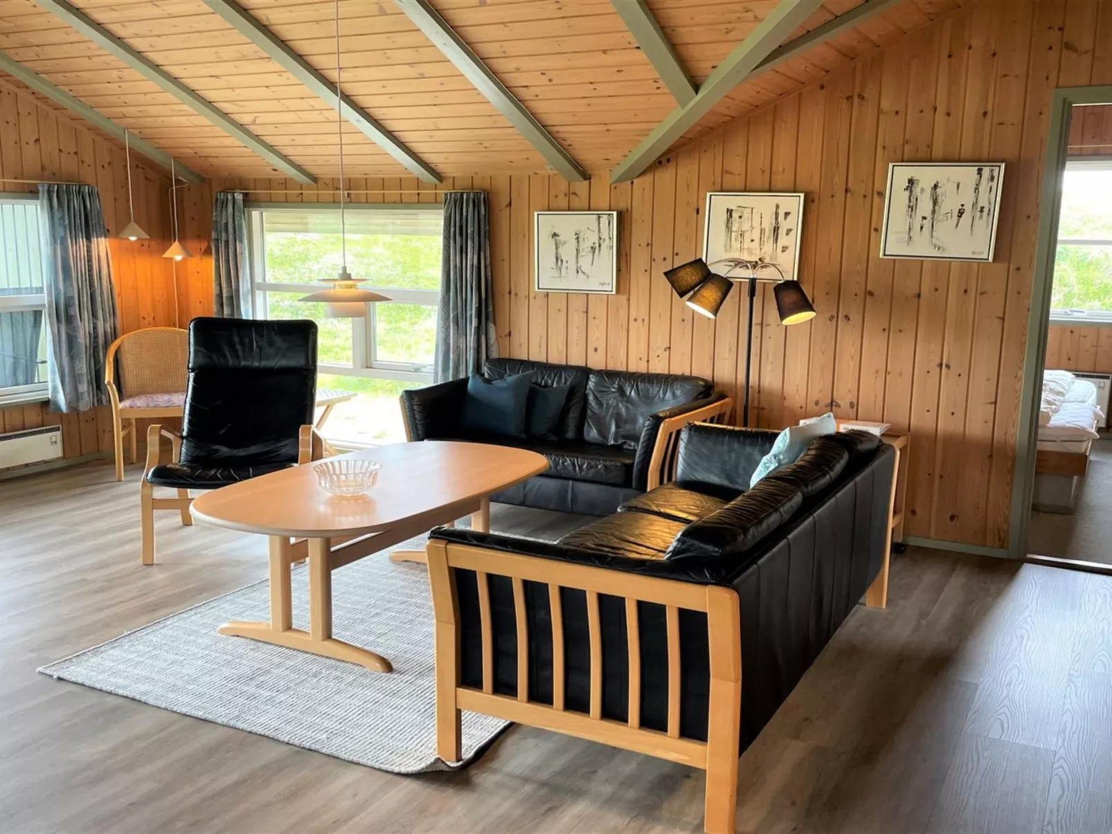 "Juha" -  from the sea-Binnen