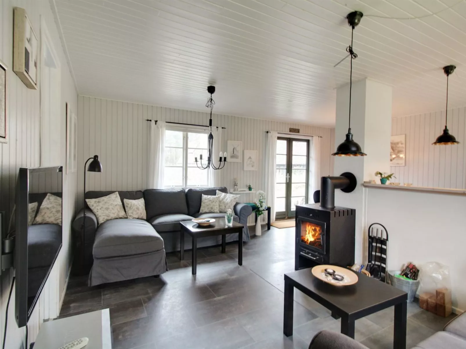 "Loke" - 300m from the sea-Binnen