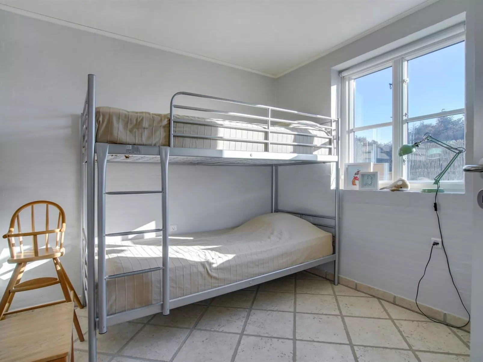 "Nantje" - 125m from the sea-Binnen