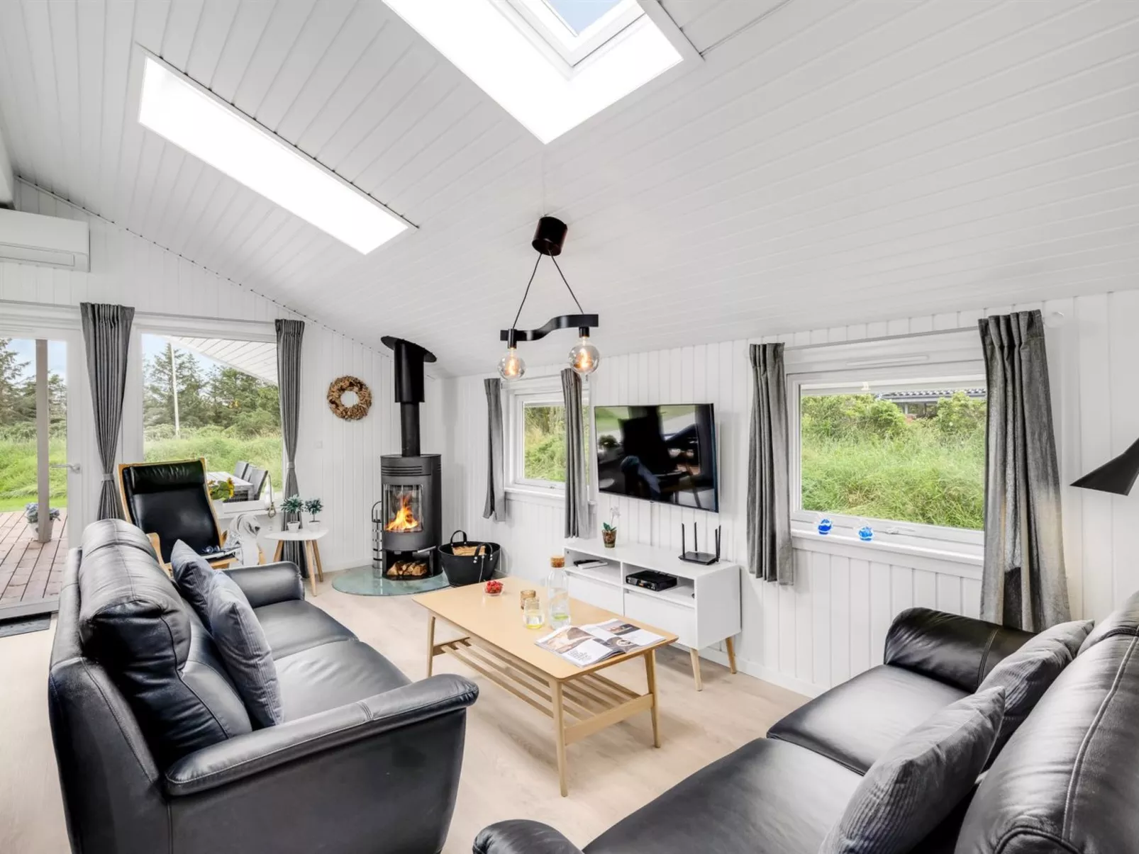 "Kari" - 900m from the sea-Binnen