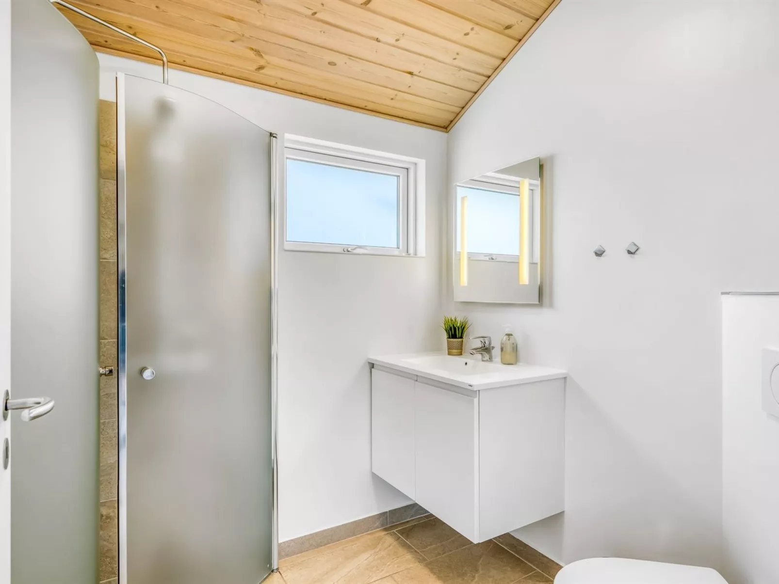 "Engelina" - 1.3km from the sea-Binnen