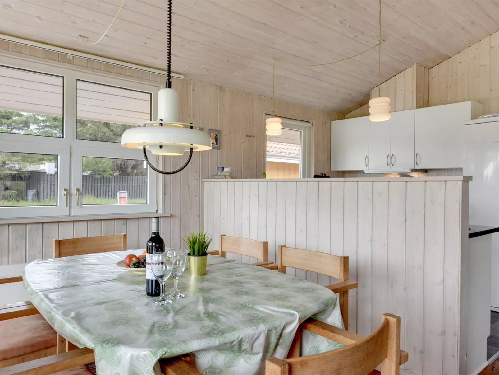 "Annemia" - 200m from the sea-Binnen