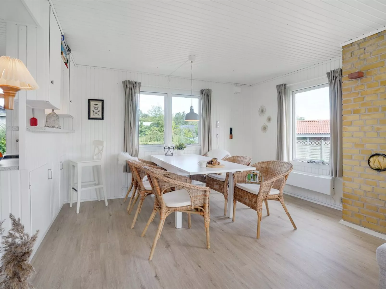 "Amilla" - 150m from the sea-Binnen