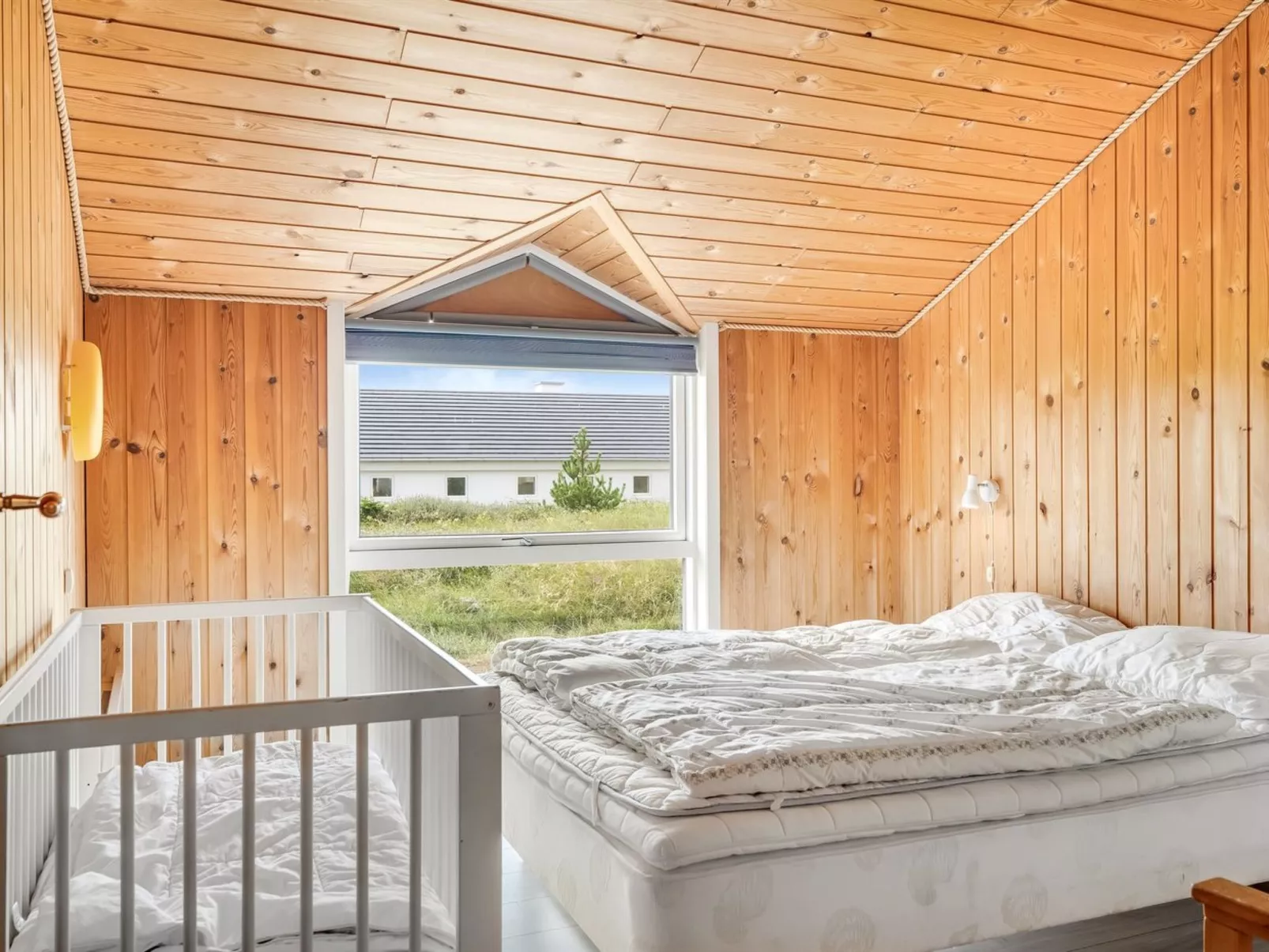 "Luzy" - 600m from the sea-Binnen