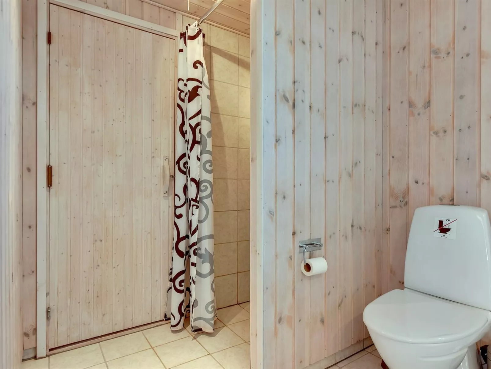 "Enja" - 150m from the sea-Binnen