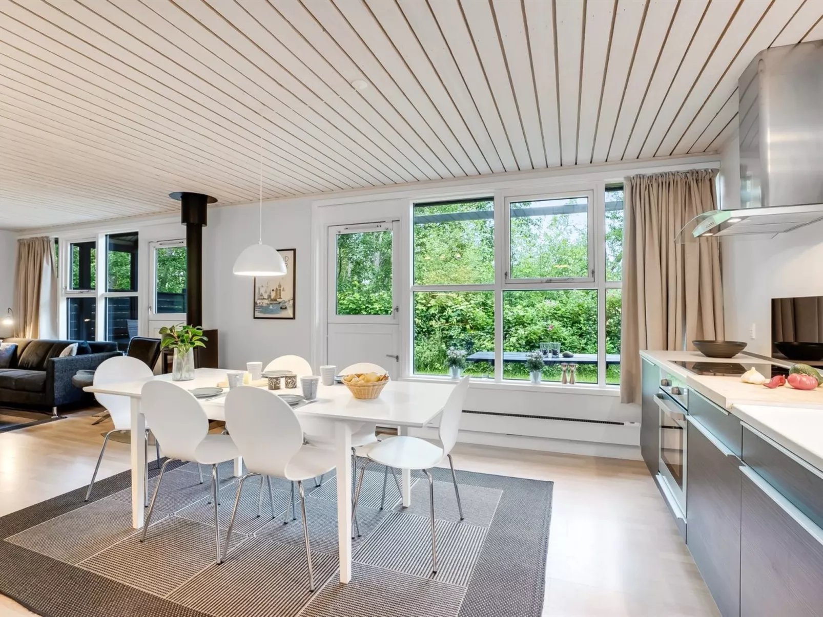 "Torsten" - 30m from the sea-Binnen