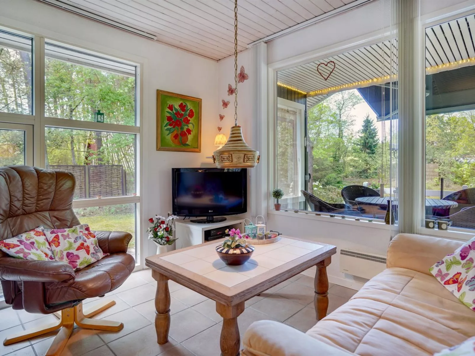 "Eweline" - 75m from the sea-Binnen