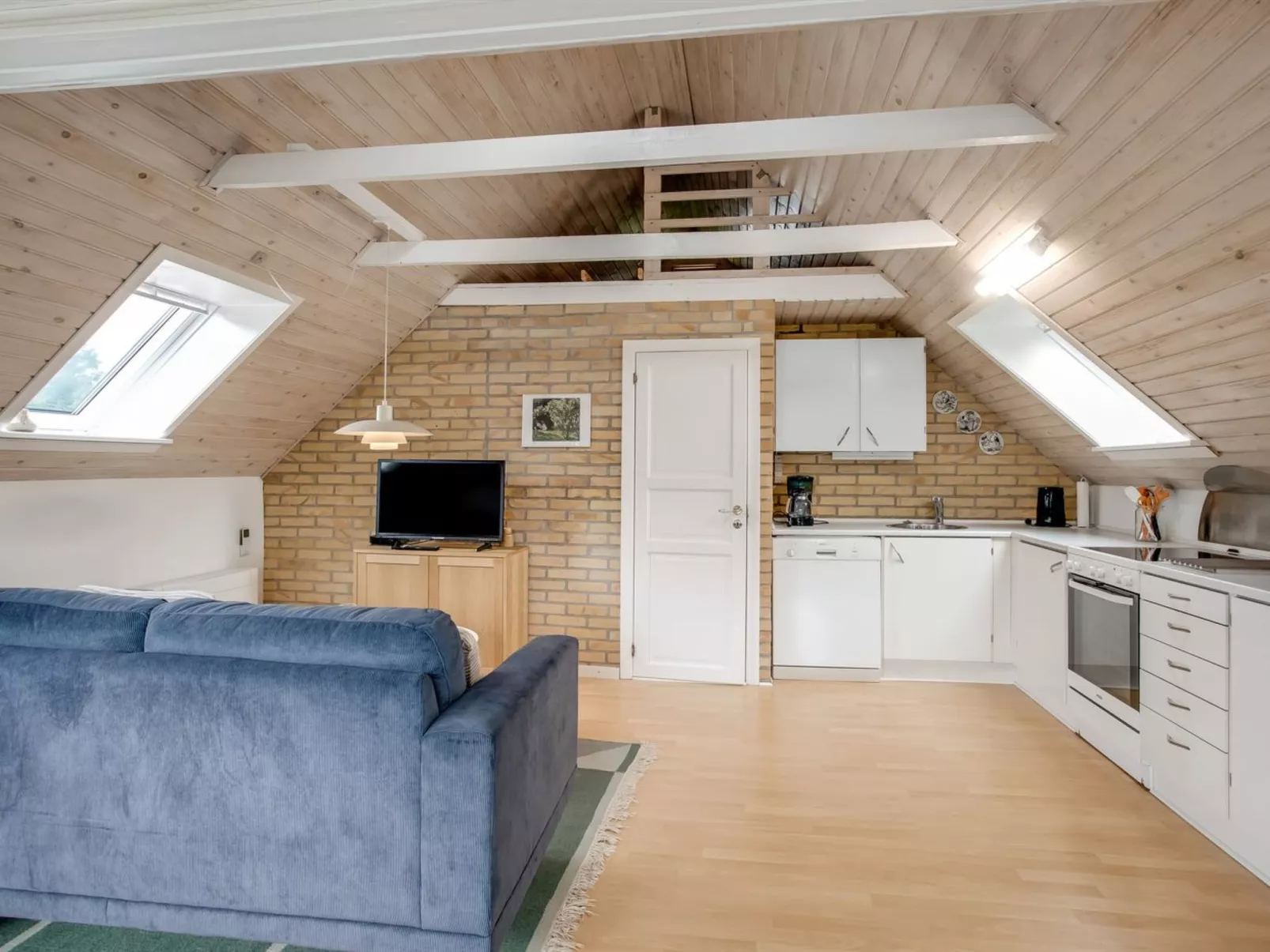 "Siouxsie" - 500m from the sea-Binnen