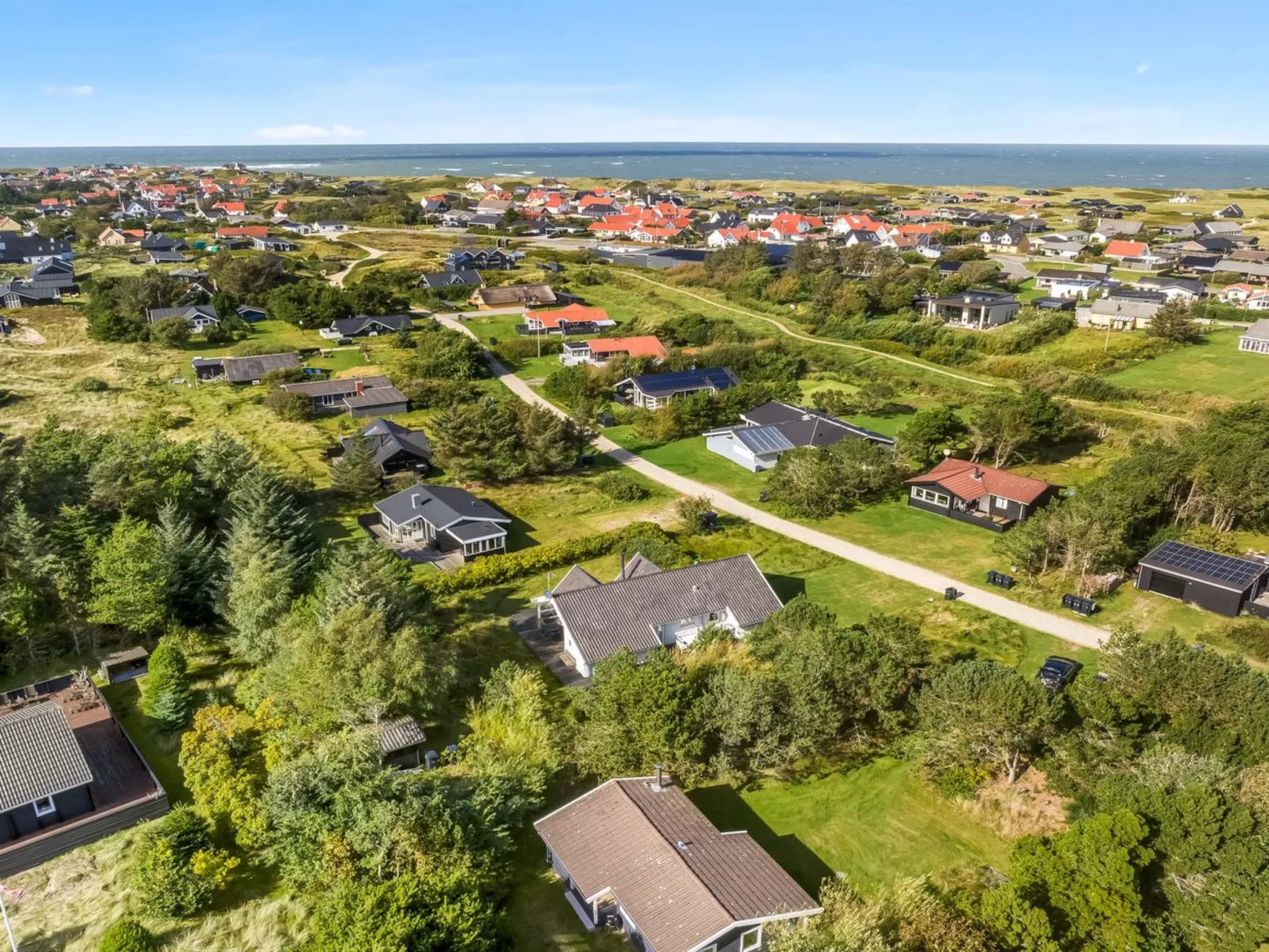 "Lökea" - 800m from the sea-Buiten