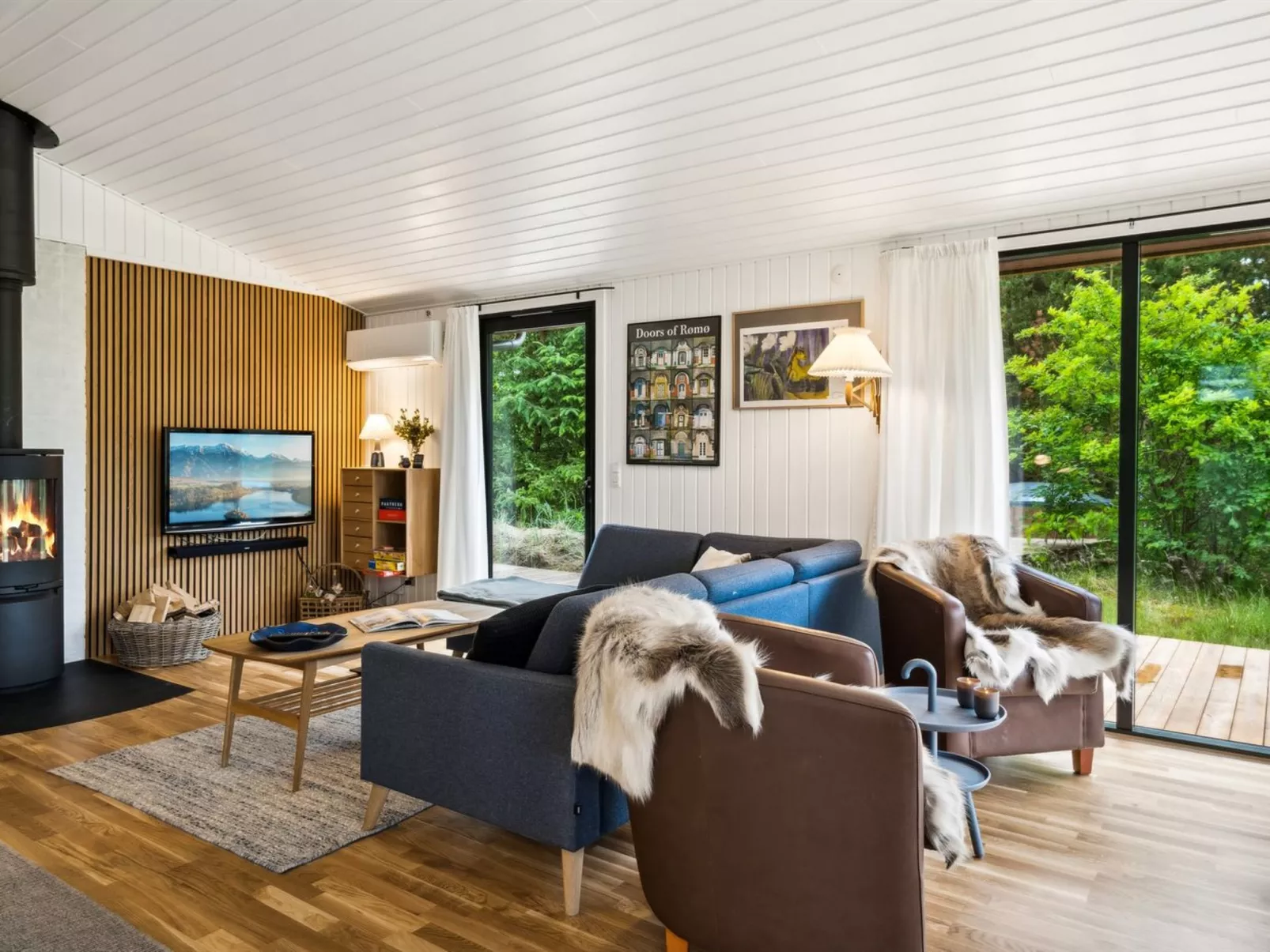 "Santuzza" - 3.9km from the sea-Binnen