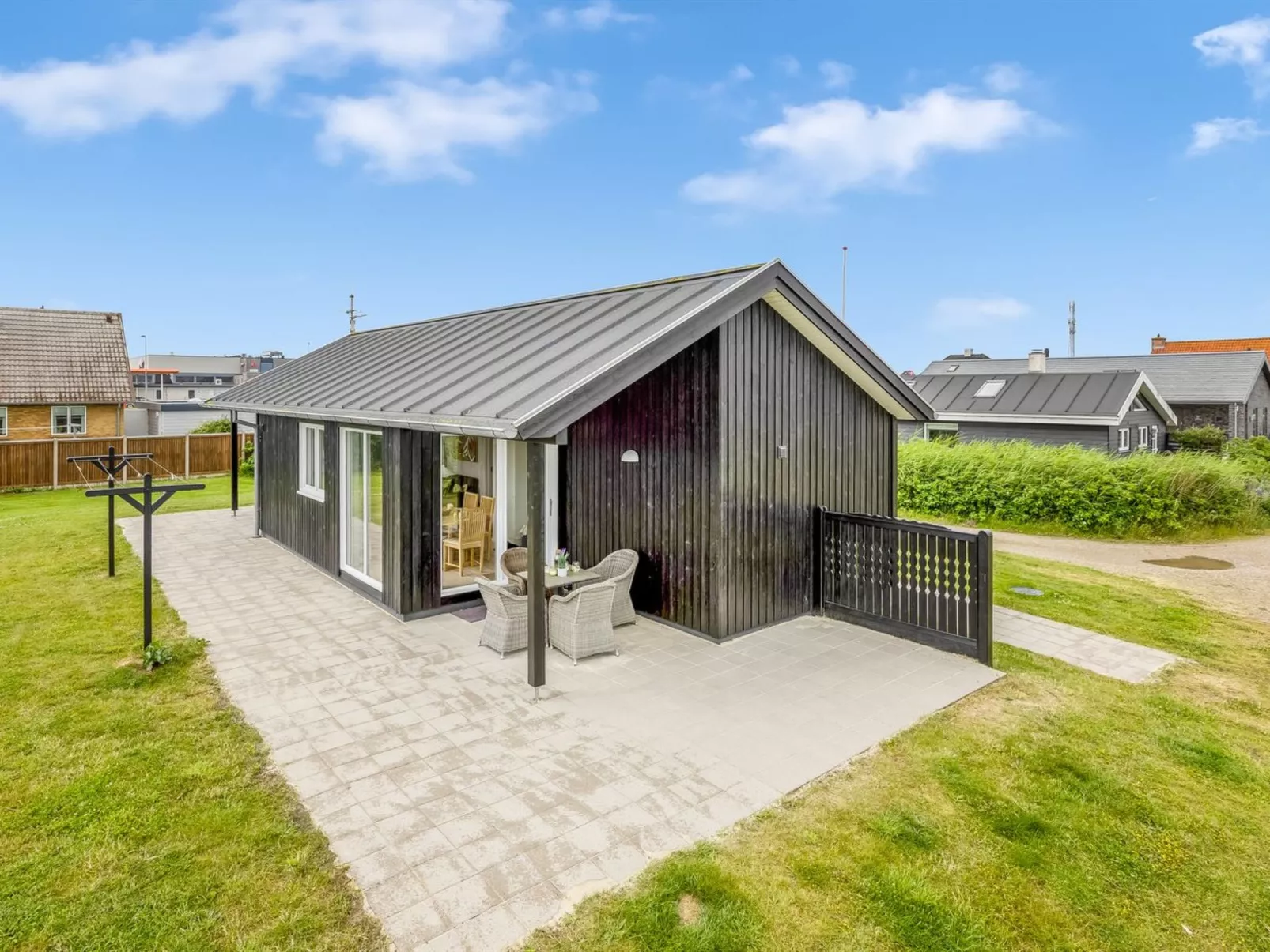 "Mara" -  from the sea-Buiten