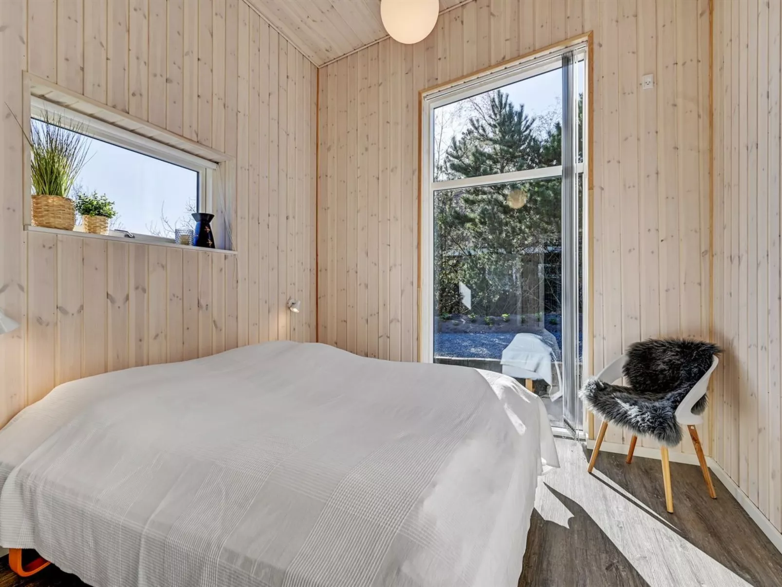 "Ylvi" - 250m from the sea-Binnen