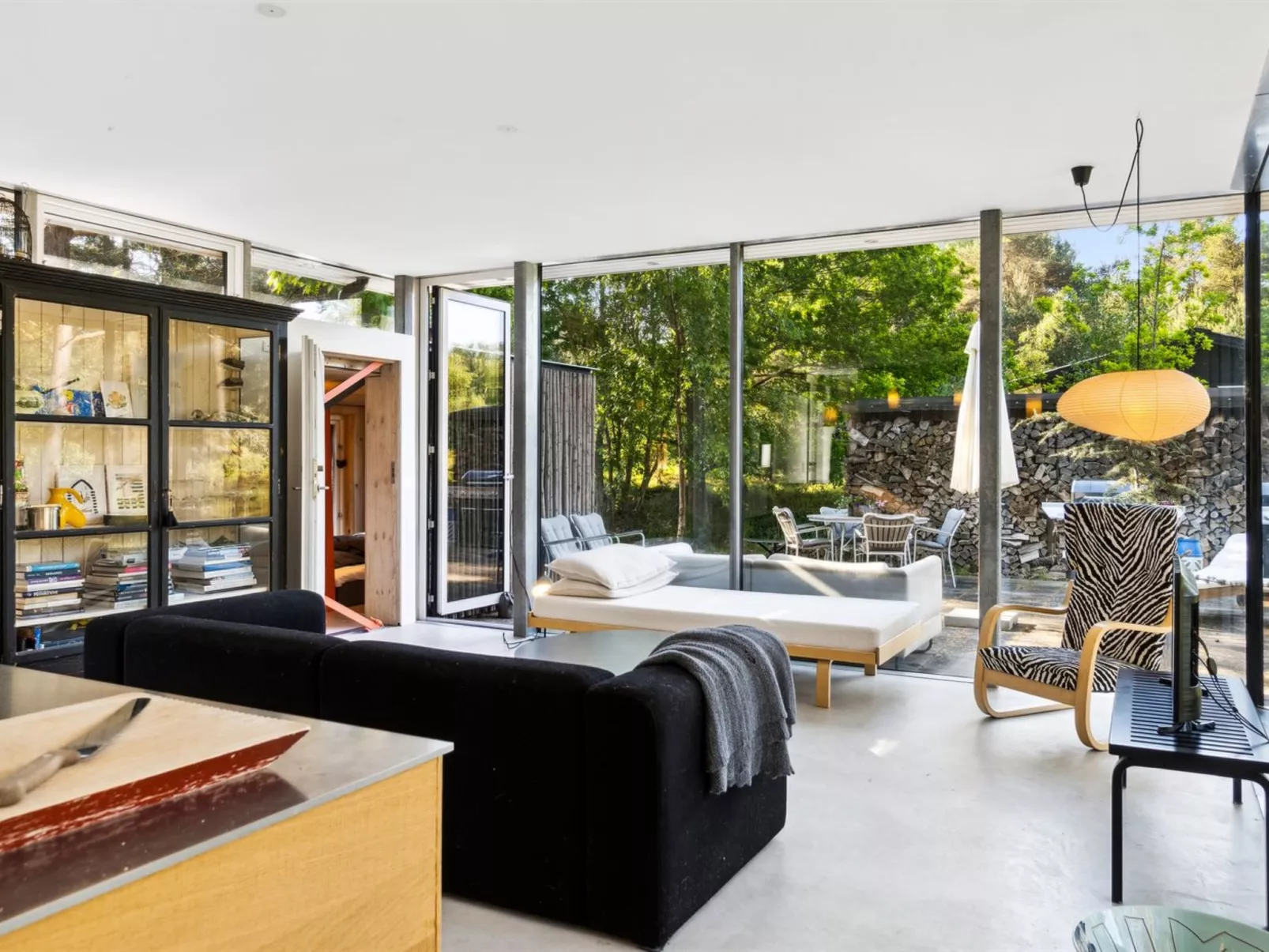 "Antim" - 200m from the sea-Binnen