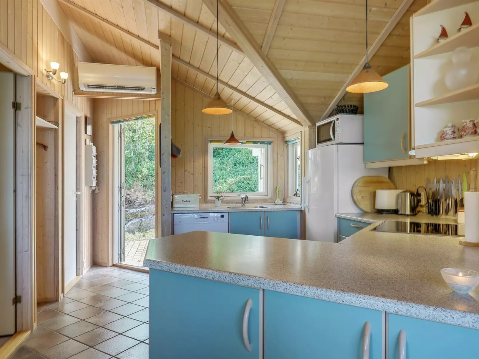 "Lahja" - 400m from the sea-Binnen