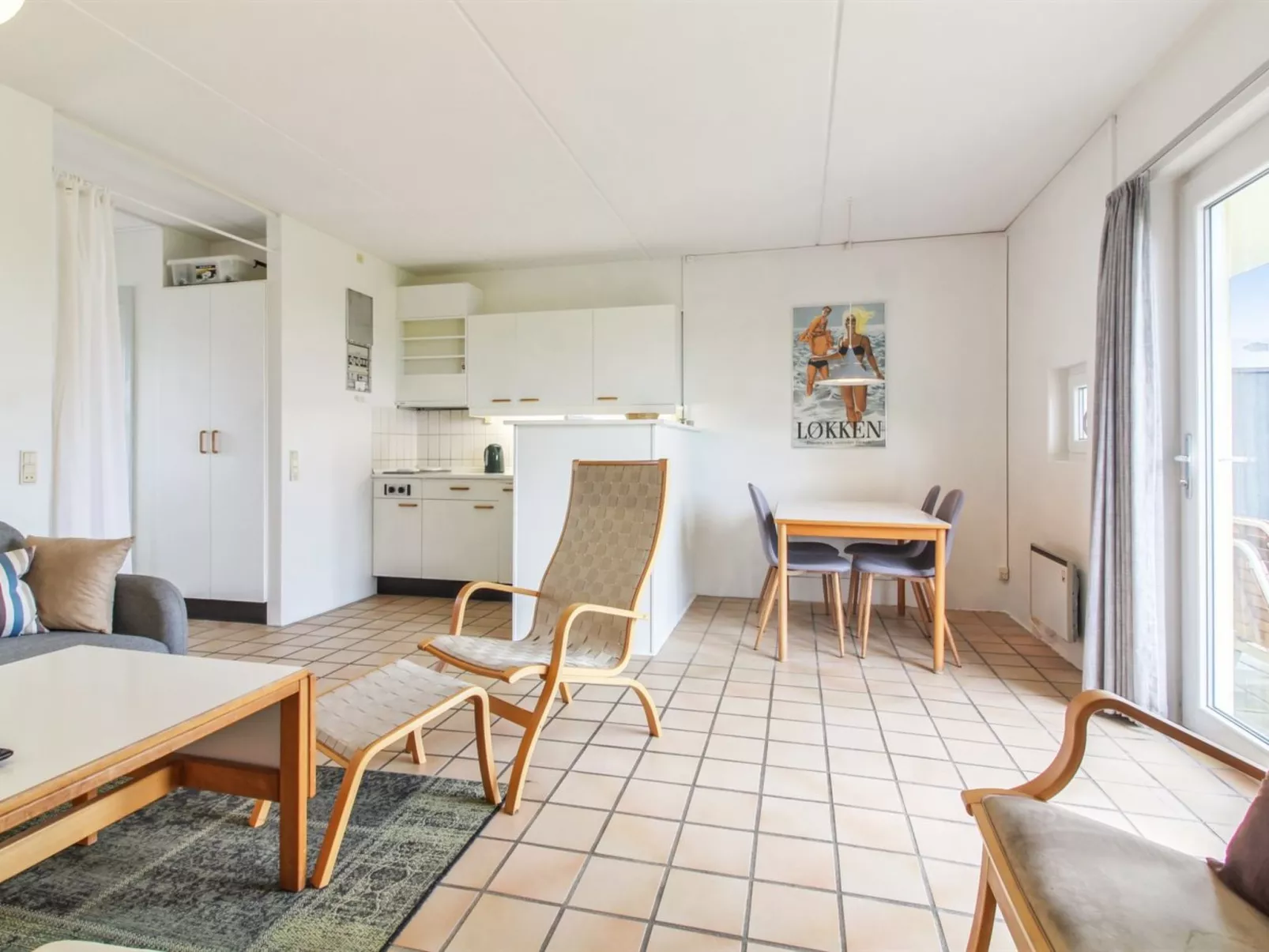 "Helke" - 150m from the sea-Binnen