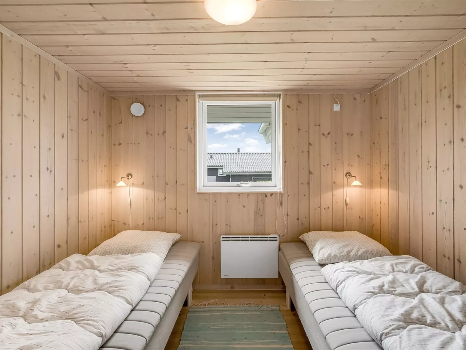 "Lucio" - 350m to the fjord-Binnen