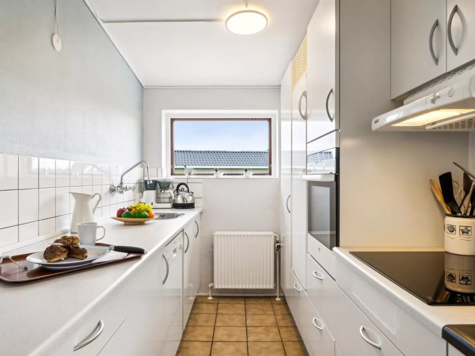 "Kita" - 500m from the sea-Binnen