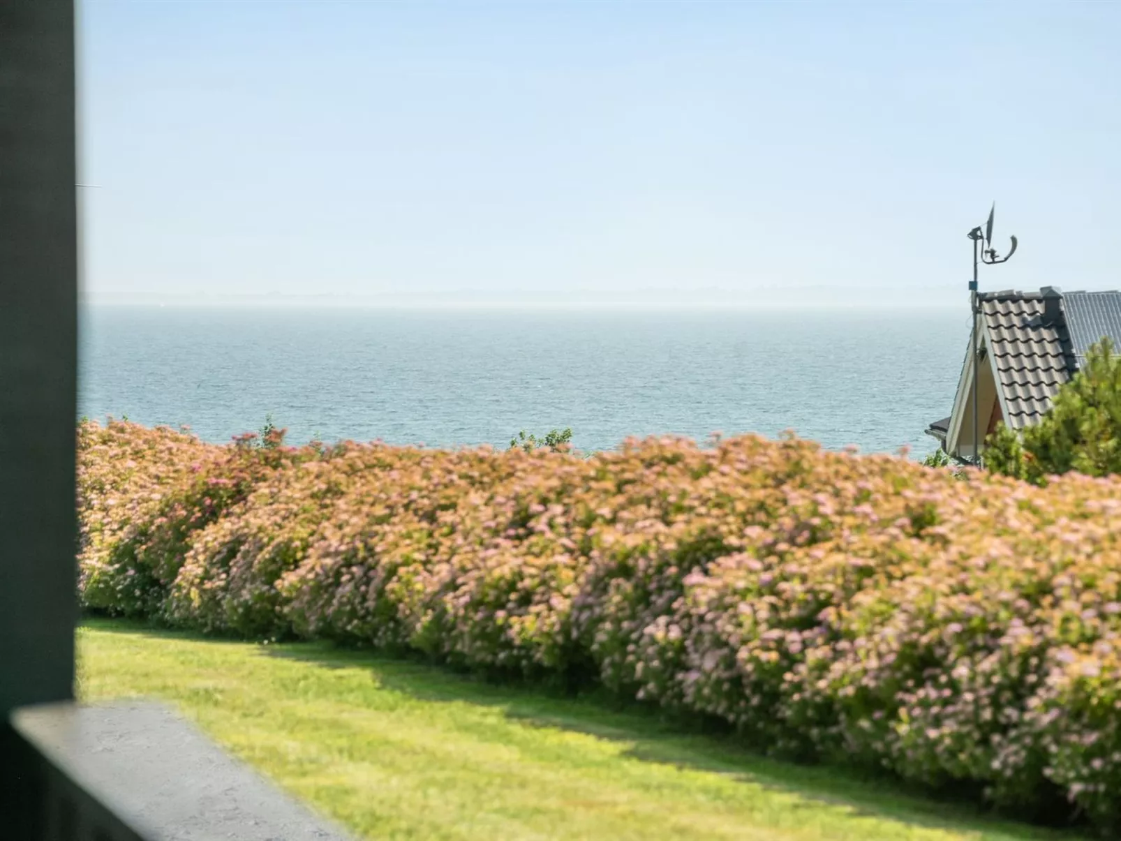 "Fridtjof" - 100m from the sea-Buiten