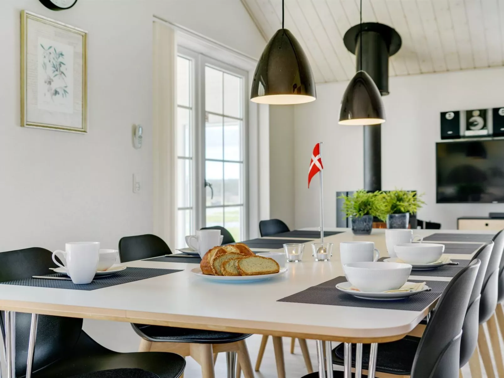 "Mieka" - 400m from the sea-Binnen