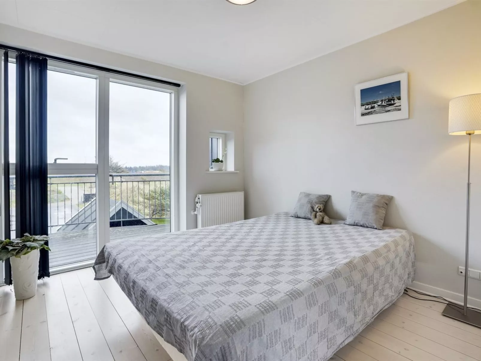 "Katharine" - 600m from the sea-Binnen