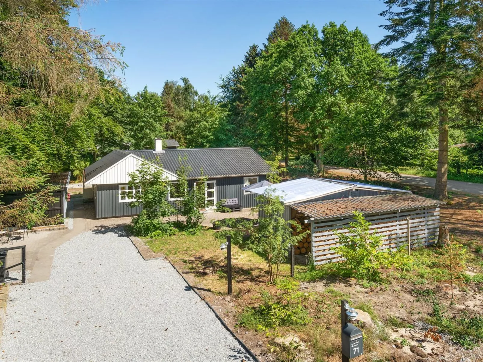 "Tannie" - 300m from the sea-Buiten