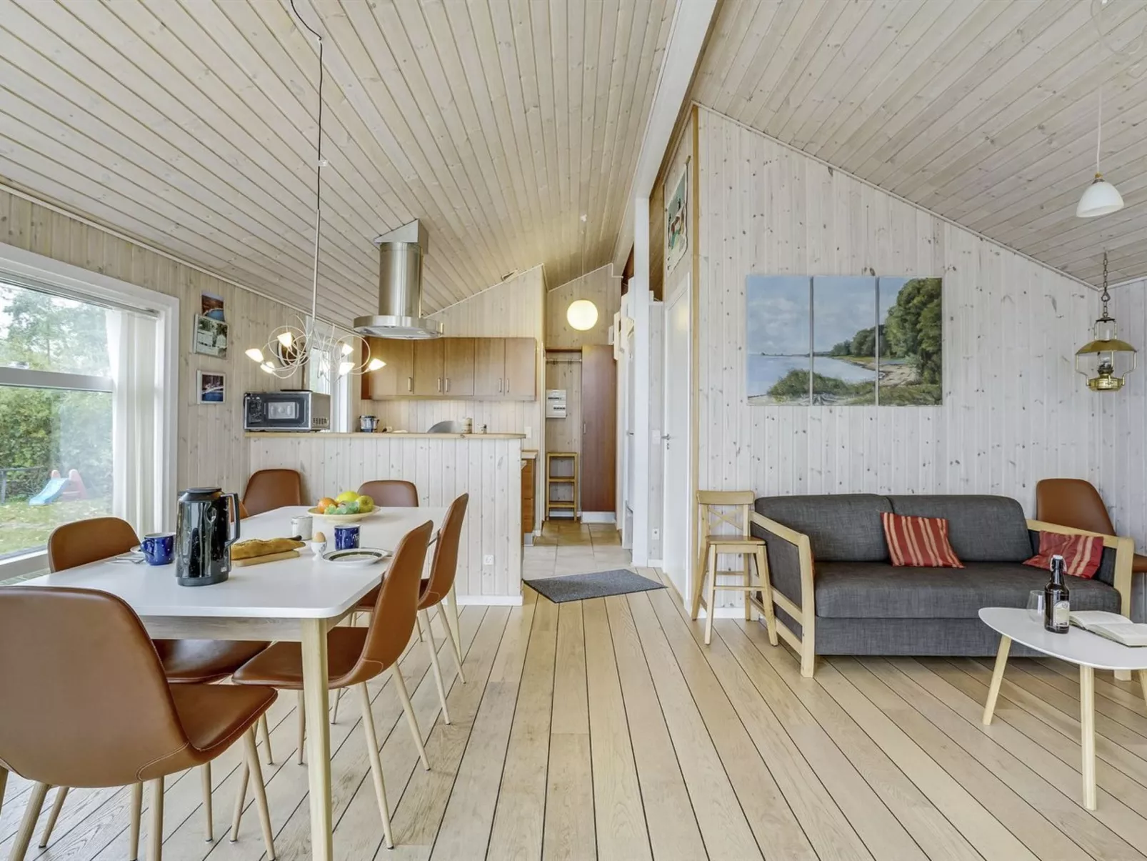 "Selja" - 15m from the sea-Binnen