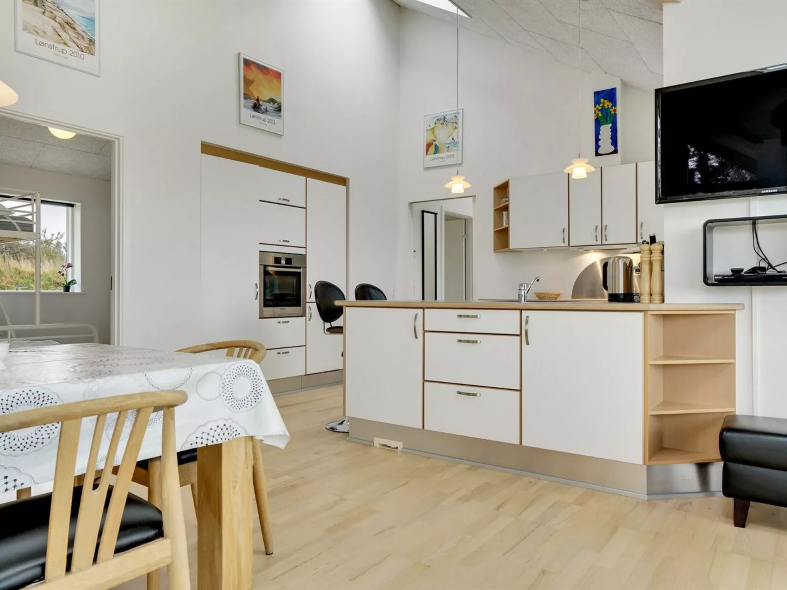 "Swarthofthi" - 1.5km from the sea-Binnen