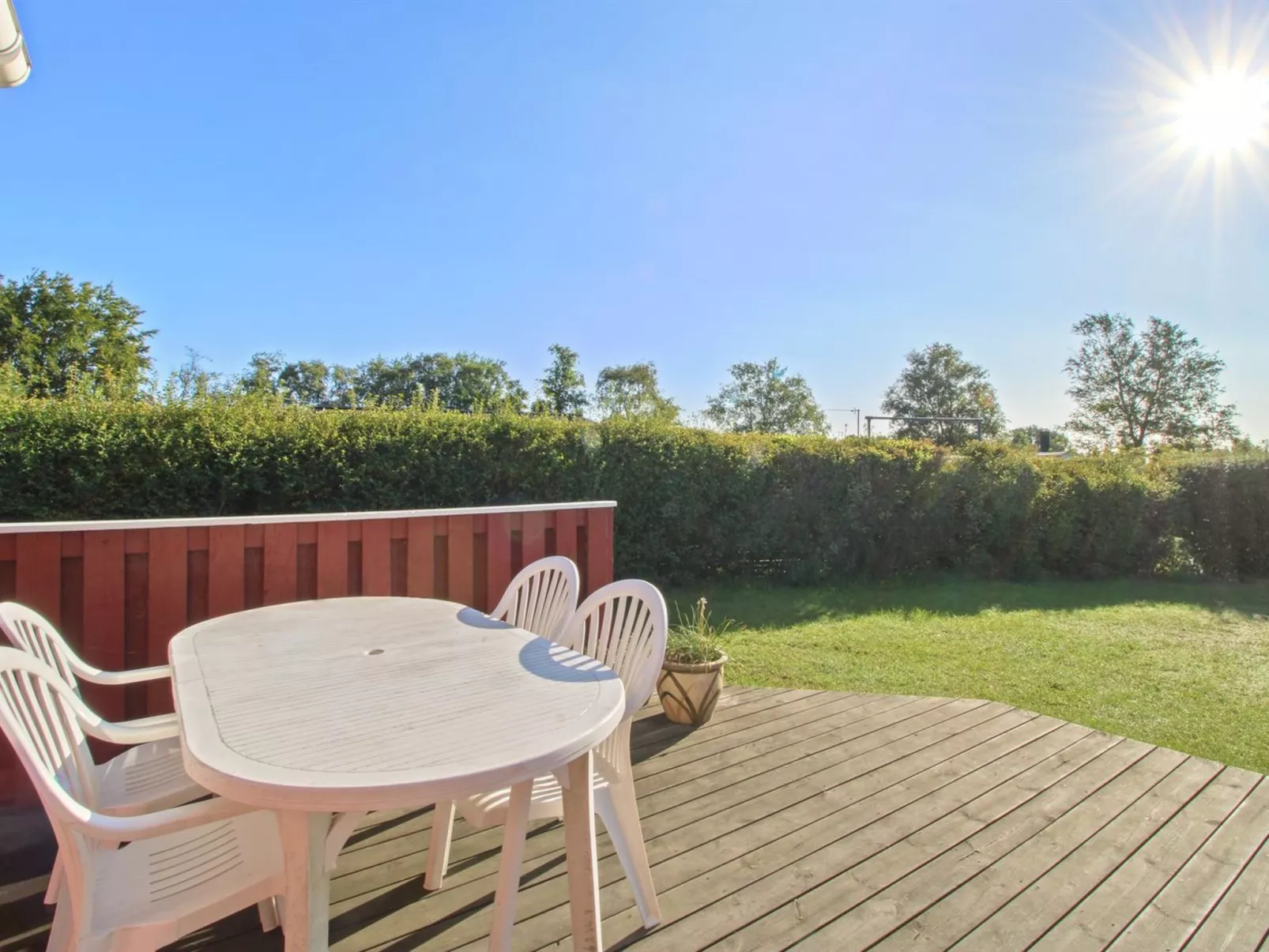 "Simjanka" - 600m from the sea-Buiten