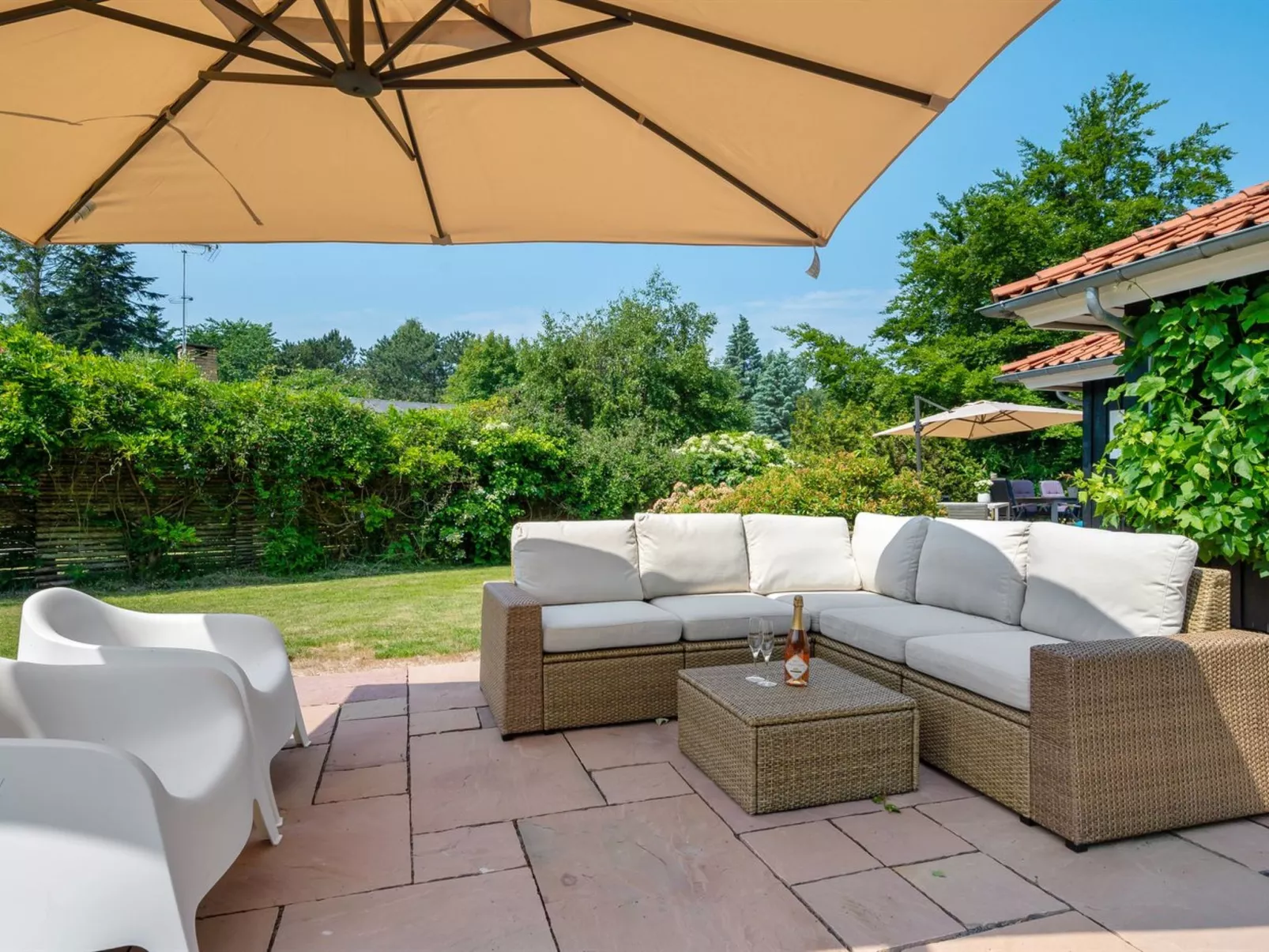 "Elline" - 450m from the sea-Buiten