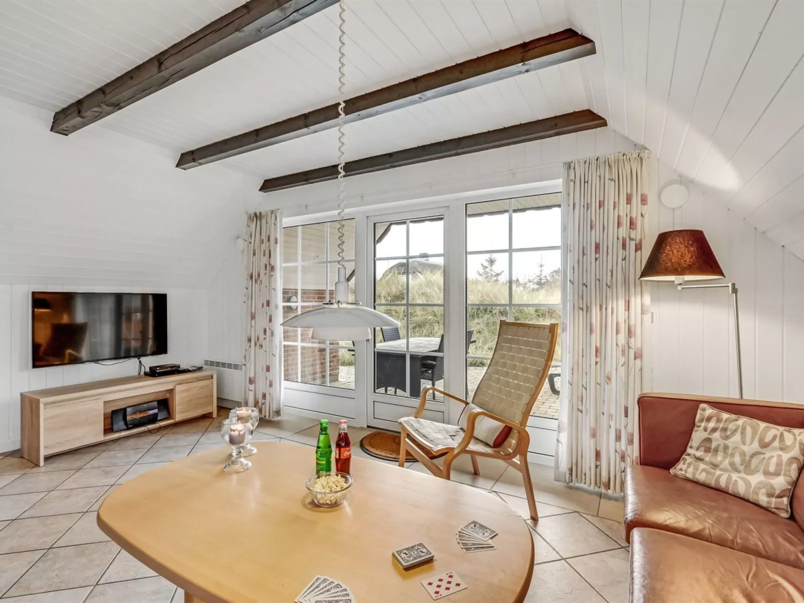 "Sannie" - 450m from the sea-Binnen