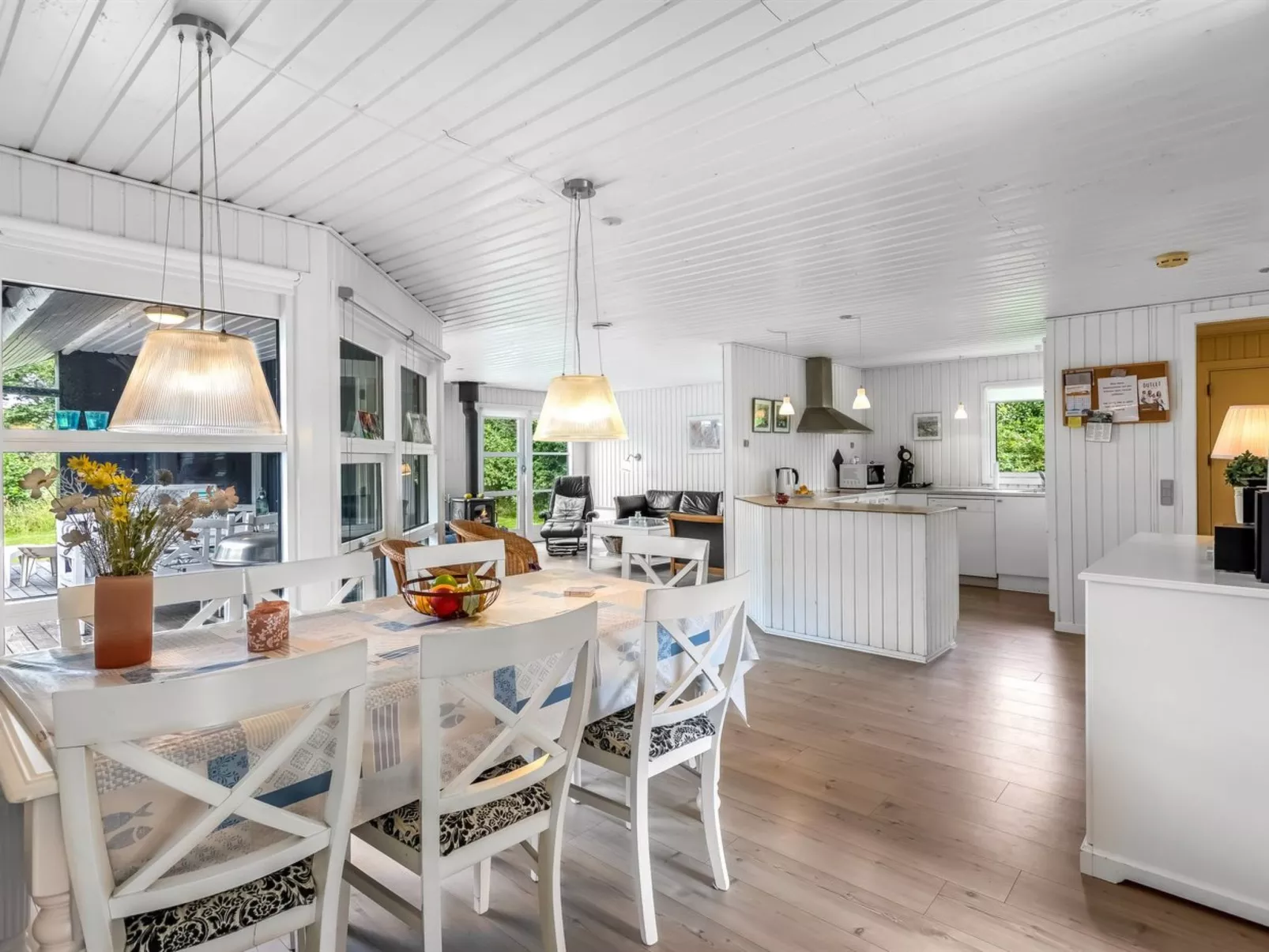 "Swaantje" - 400m from the sea-Binnen