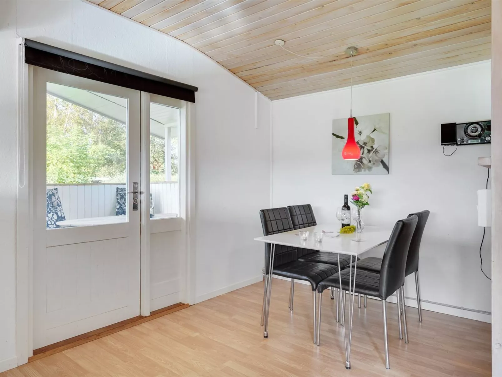 "Nane" - 80m from the sea-Binnen