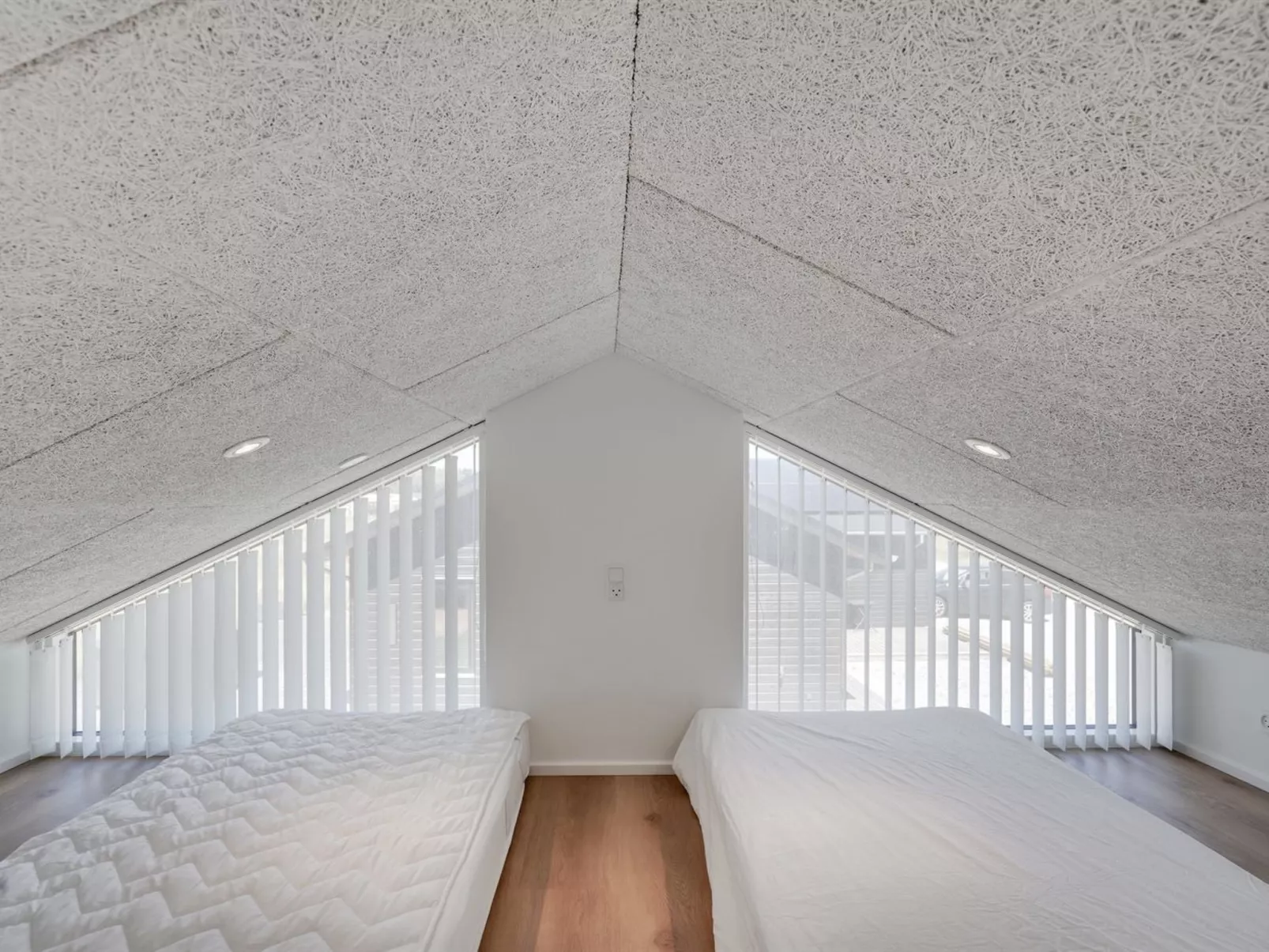 "Ambra" - 950m from the sea-Binnen