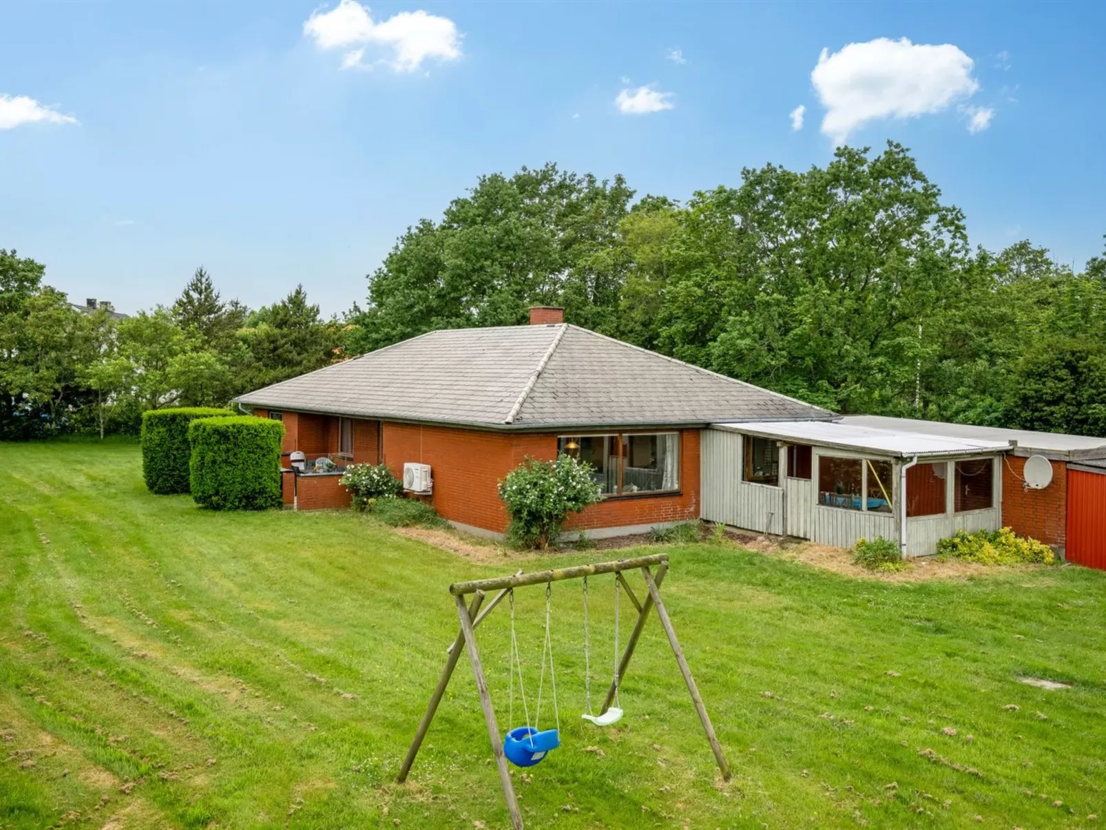 "Jalmari" - 3.5km from the sea-Buiten