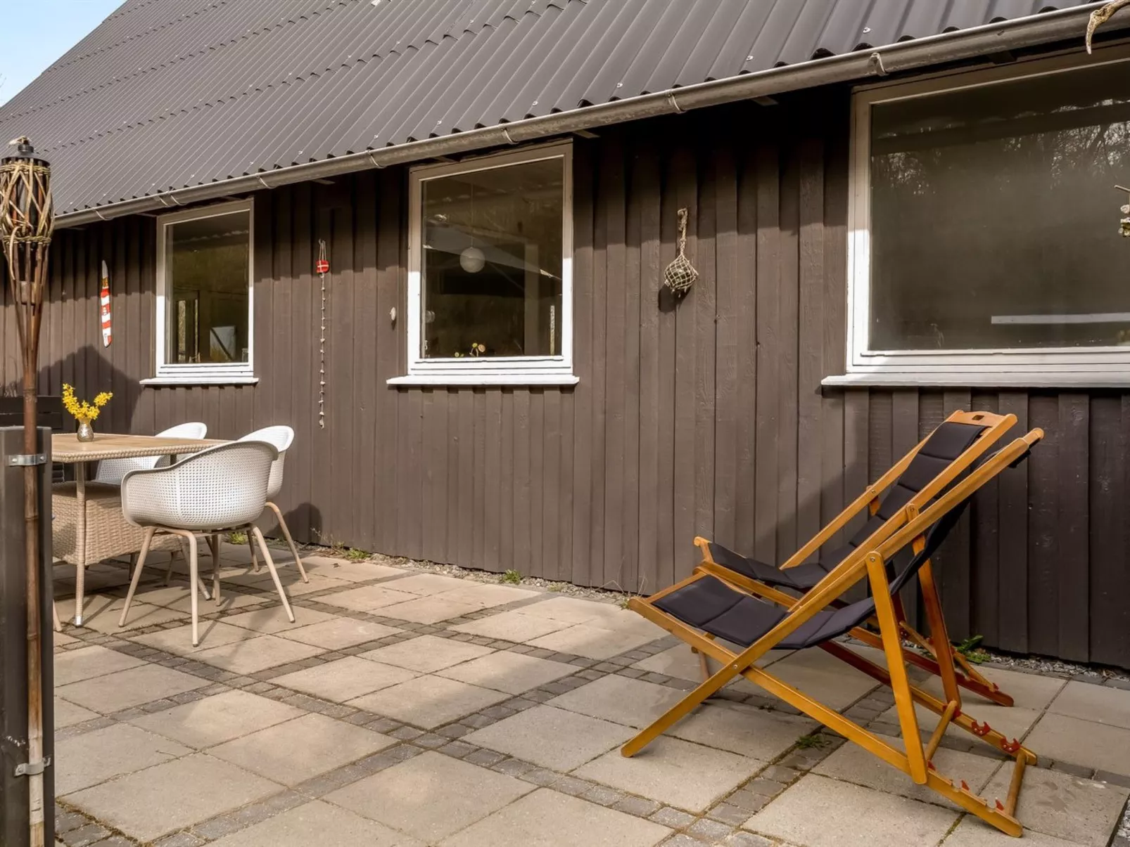 "Thyra" - 500m to the fjord-Buiten