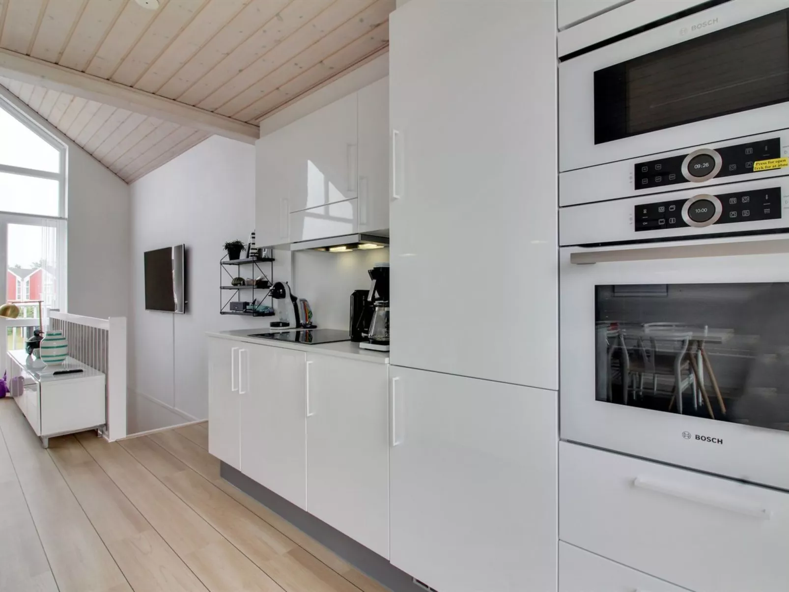 "Adna" - 700m from the sea-Binnen