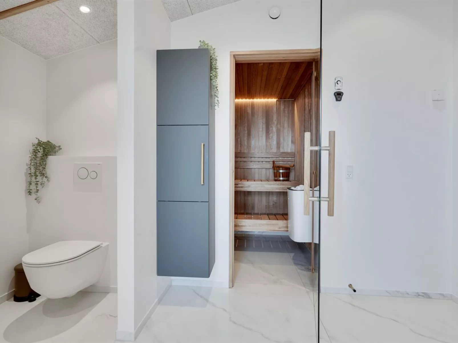 "Anie" - 950m from the sea-Binnen