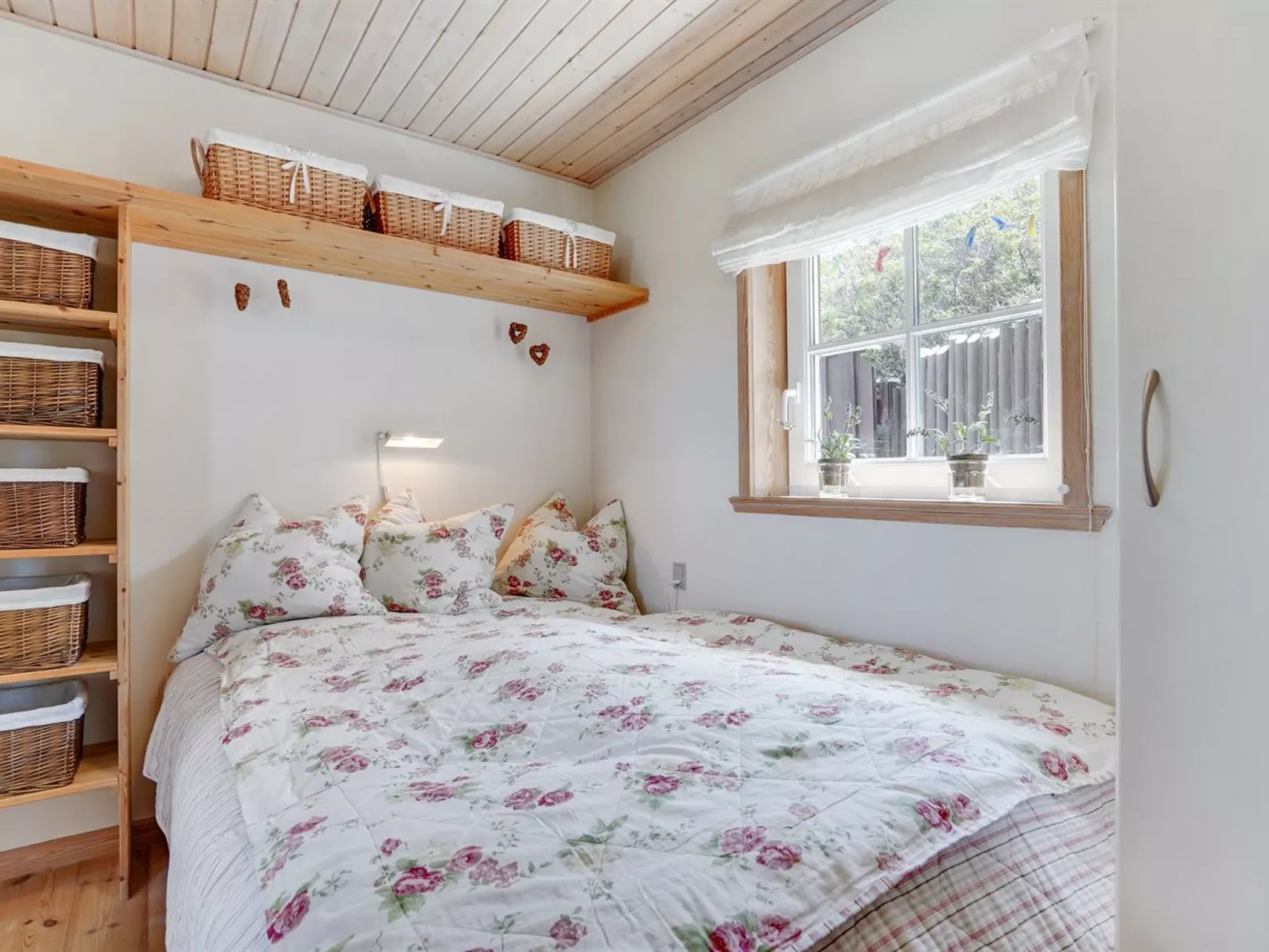 "Byrial" - 200m from the sea-Binnen