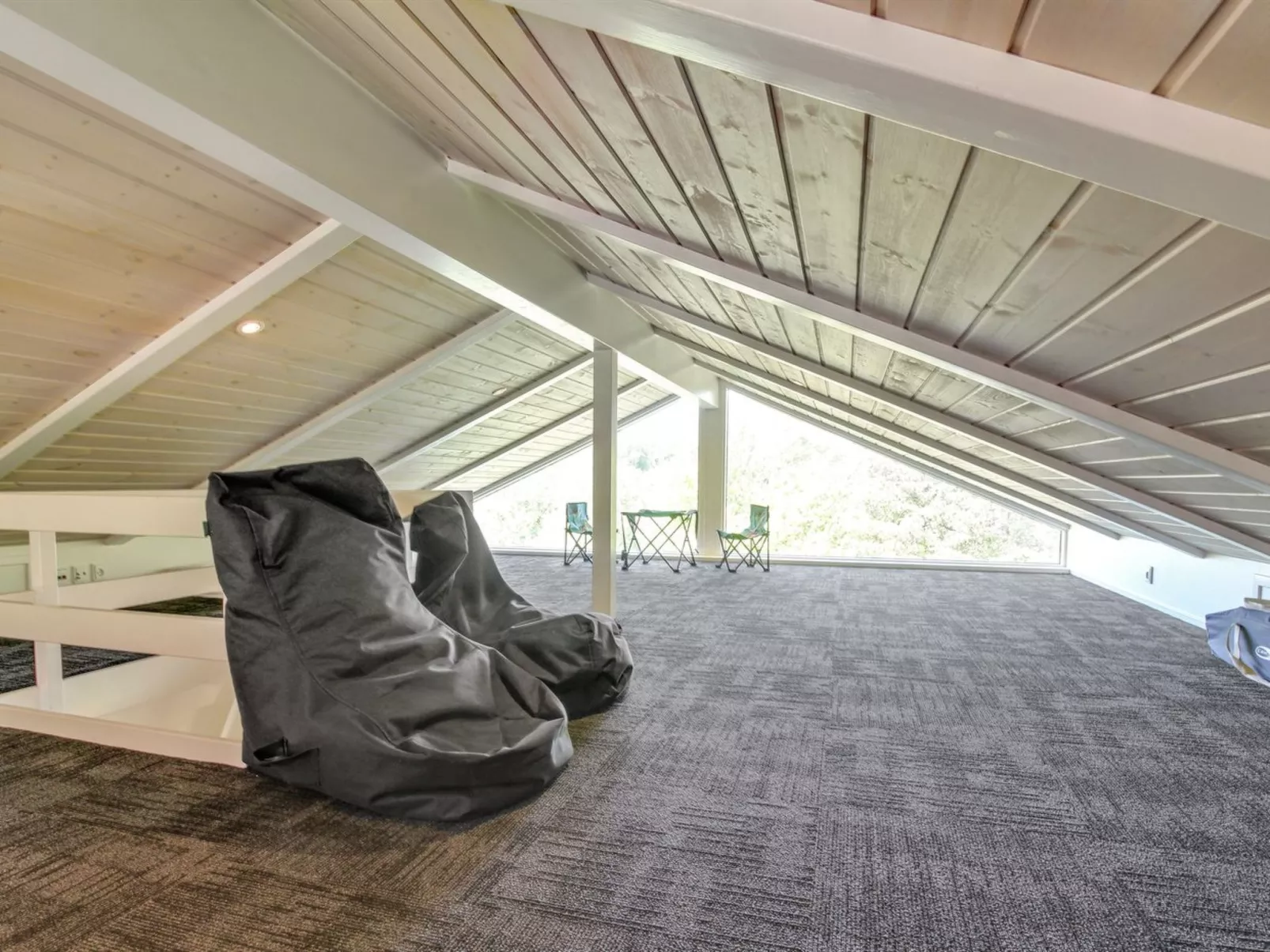 "Villads" - 1km from the sea-Binnen