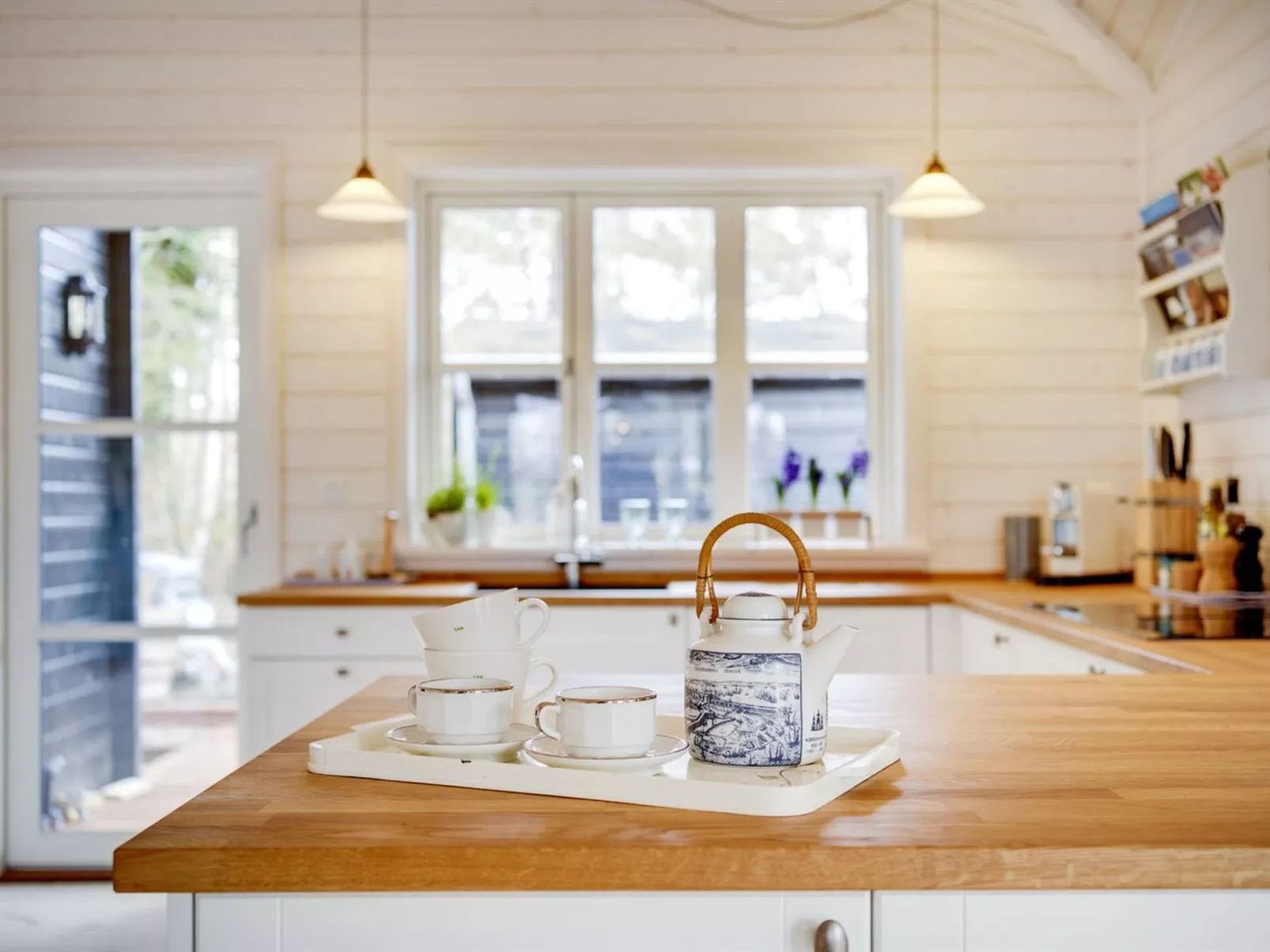 "Anar" - 900m from the sea-Binnen