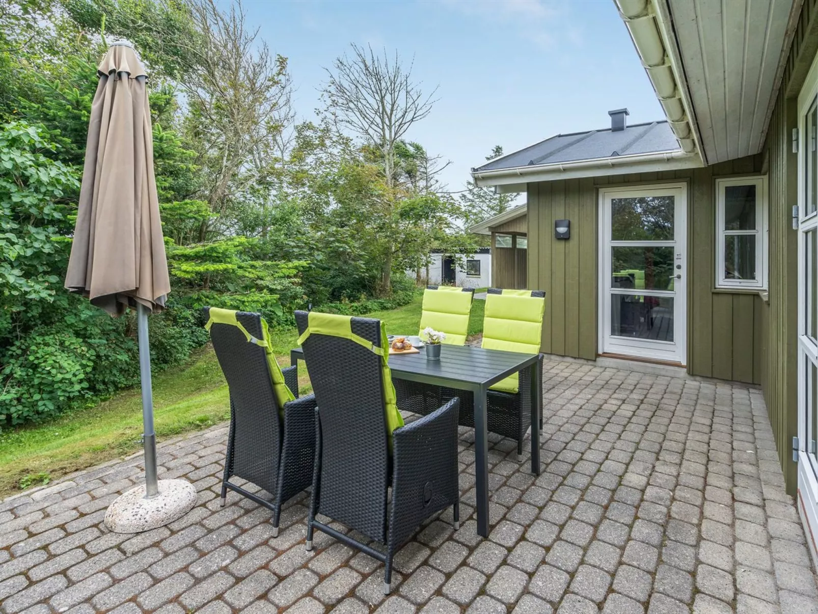 "Hauke" - 478m from the sea-Buiten