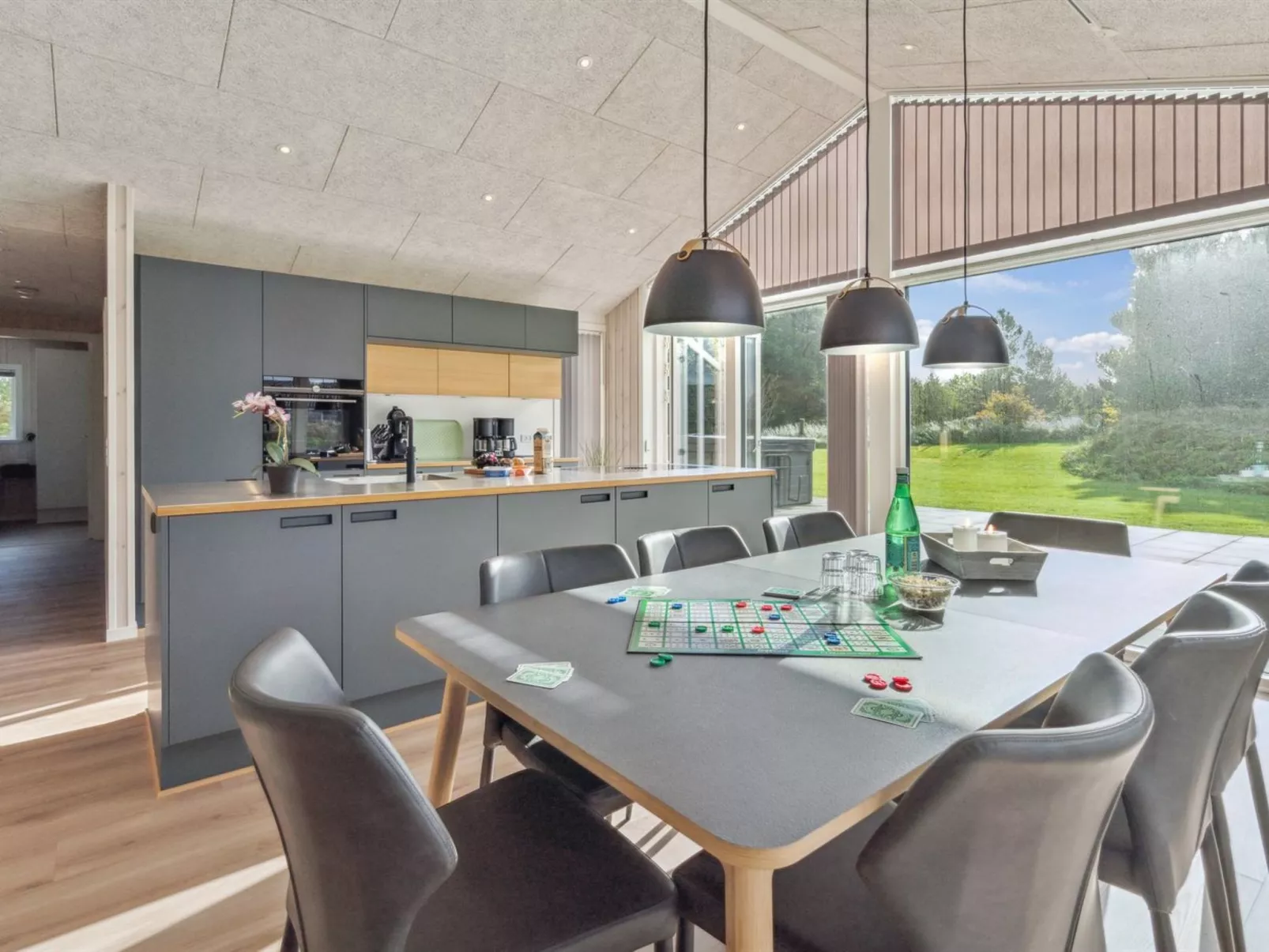 "Makedon" - 4.5km from the sea-Binnen