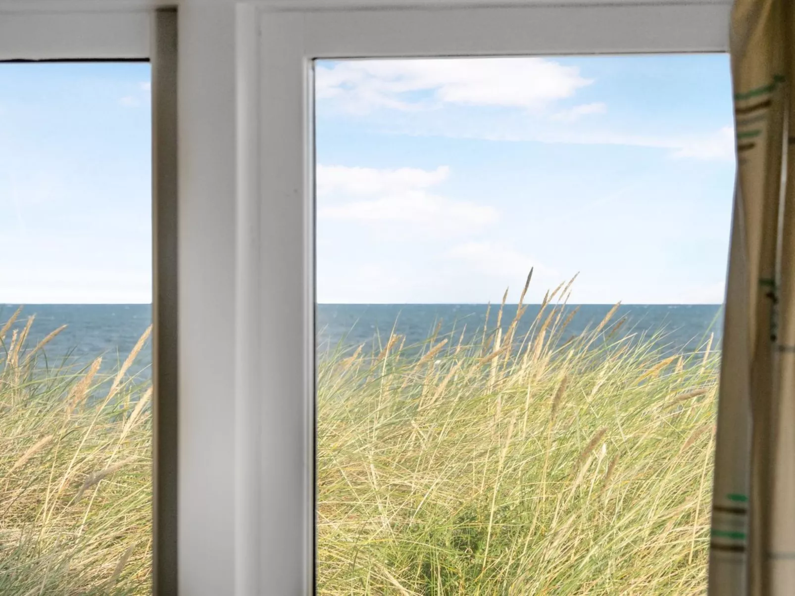 "Ebba" - 25m from the sea-Buiten